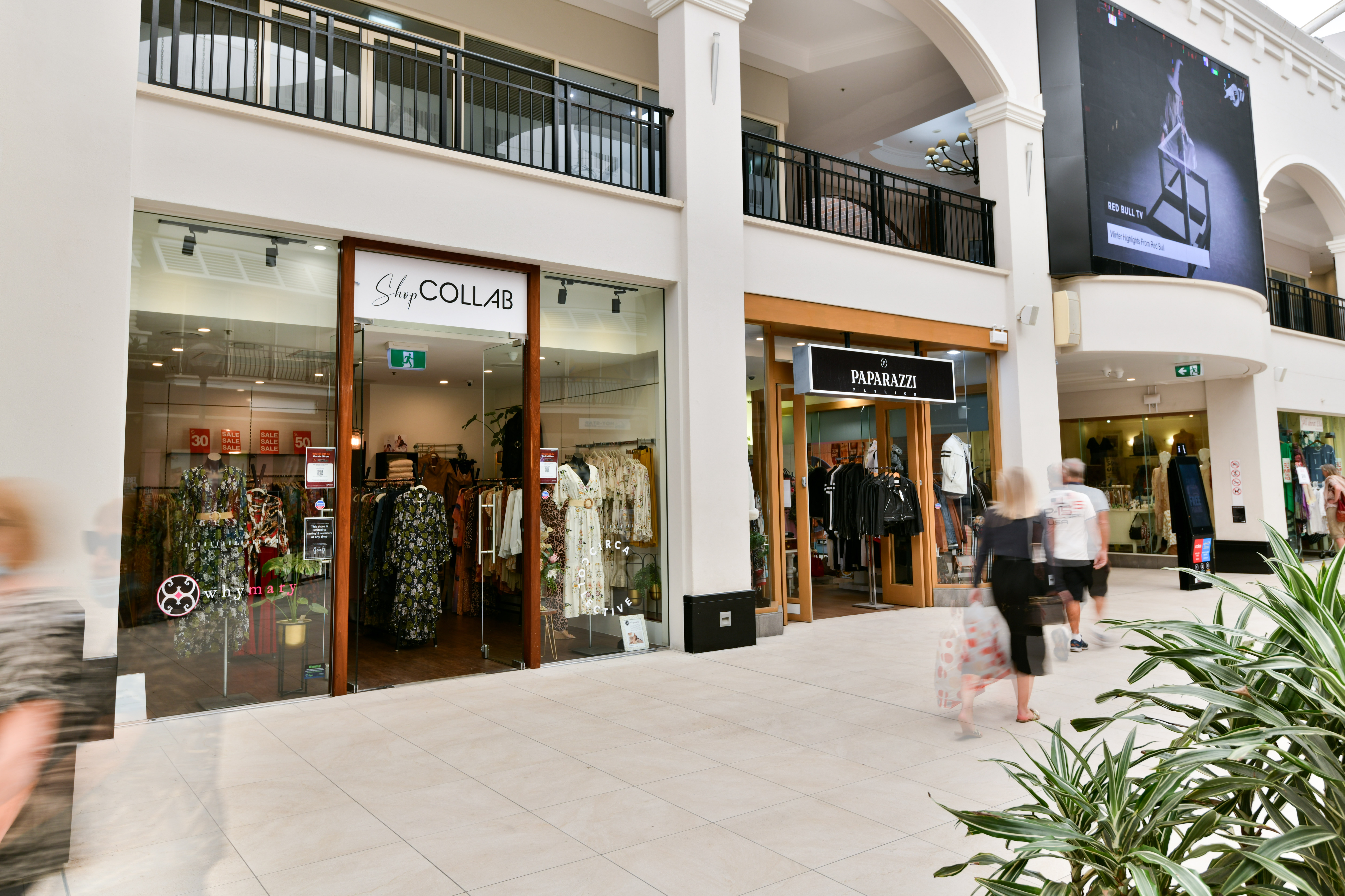 Chevron Fashion Retailer